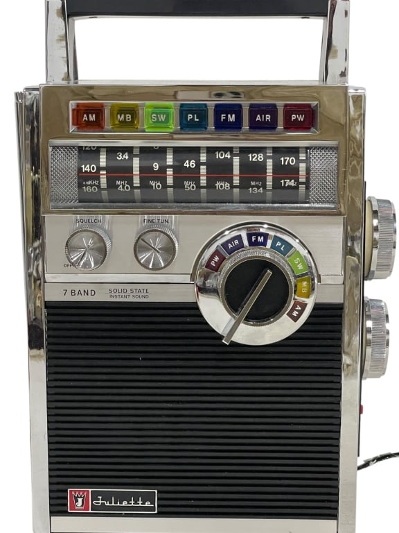 VINTAGE JULIETTE NA-702 7 BAND SOLID STATE RADIO (1 of 7)