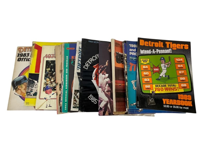 80’S & 90’S DETROIT TIGERS OFFICIAL GAME PROGRAMS (1 of 6)