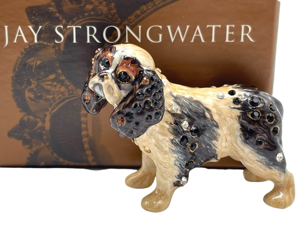 JAY STRONGWATER KING CHARLES SPANIEL FIGURE W/BOX: *for alternative shipping options please go to www.dejavuauctionshipping.com -JAY STRONGWATER CAVALIER KING CHARLES SPANIEL ENAMEL FIGURINE WITH BOX -Exquisite Jay Strongwater Cavalier King Charles Sp