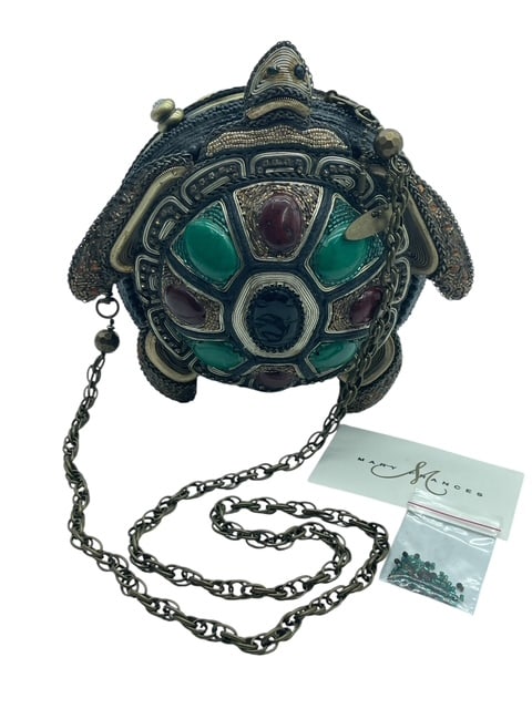VINTAGE MARY FRANCES WILD SEA TURTLE SHAPED PURSE (1 of 15)