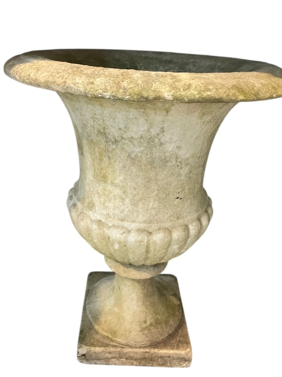 CLASSICAL STONE GARDEN URN OR PEDESTAL PLANTER 24" (1 of 6)