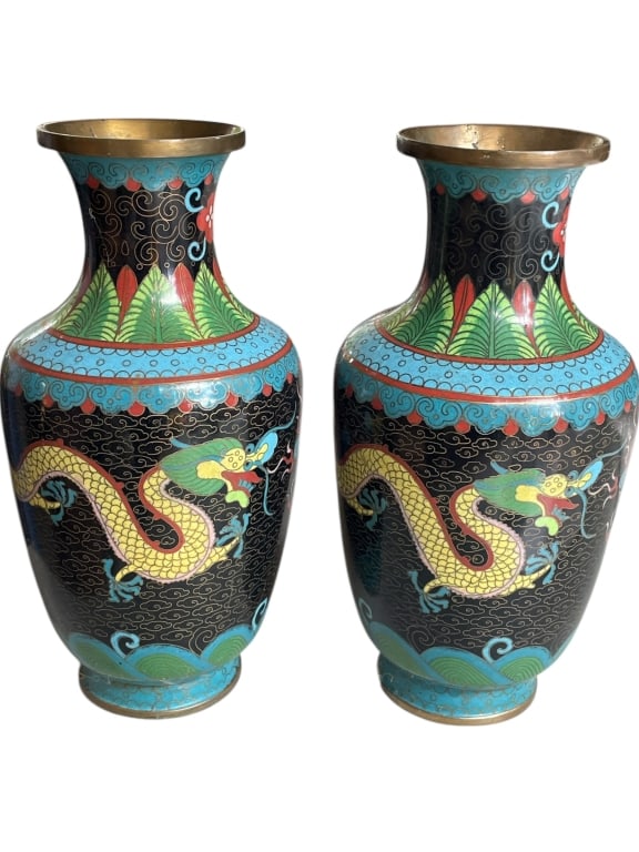 ANTIQUE CHINESE CLOISONNE VASES W DRAGON MOTIF 10" (1 of 7)
