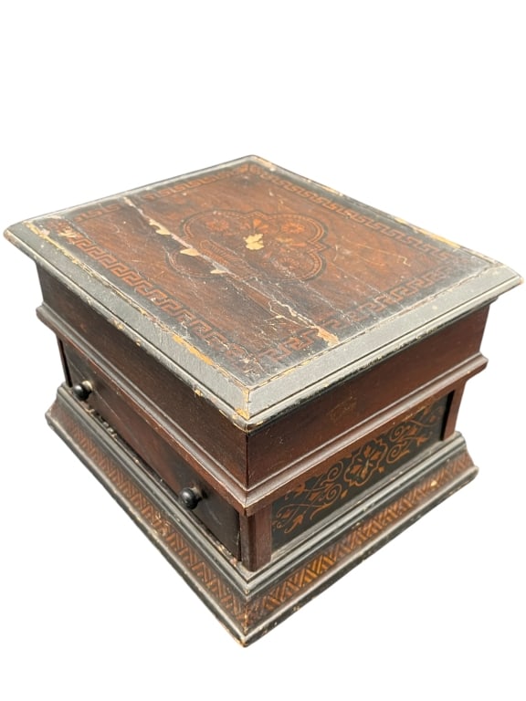 ANTIQUE INLAID WOOD JEWELRY OR DOCUMENT BOX 6" (1 of 4)