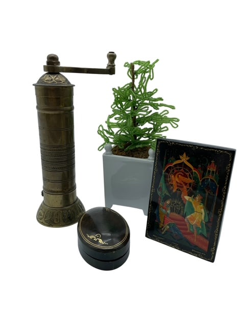 LOT OF 4 GRINDER RUSSIAN BOX LEATHER BOX BEAD TREE (1 of 12)