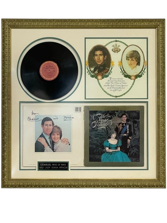 PRINCE CHARLES & LADY DI ROYAL WEDDING SIGNED 34" (1 of 6)