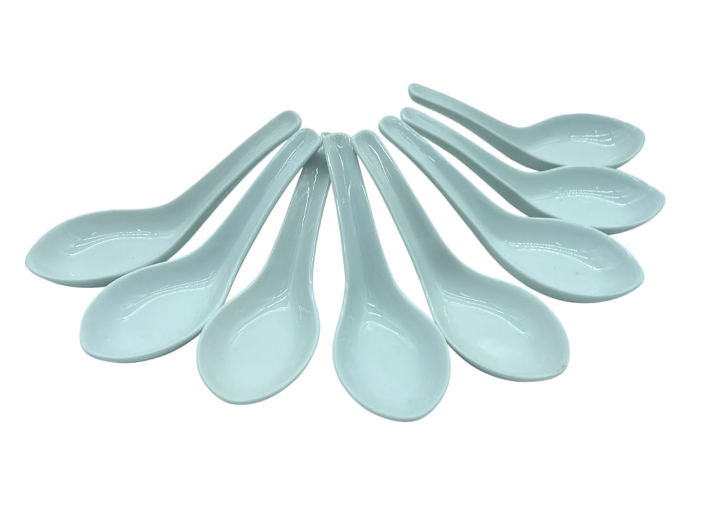 SET OF 8 CELADON STYLE PORCELAIN ASIAN SOUP SPOONS: *For ALTERNATIVE SHIPPING QUOTES or local PICKUP details, please visit www.dejavuauctionshipping.com*SET OF 8 CELADON STYLE PORCELAIN ASIAN SOUP OR SERVING SPOONSSet of eight ceramic Asian-style soup