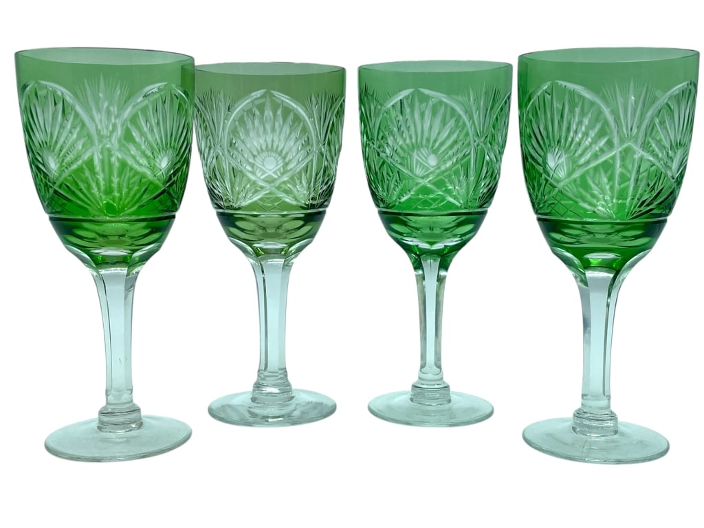 4 EMERALD GREEN CUT-TO-CLEAR CRYSTAL WINE GLASSES (1 of 8)