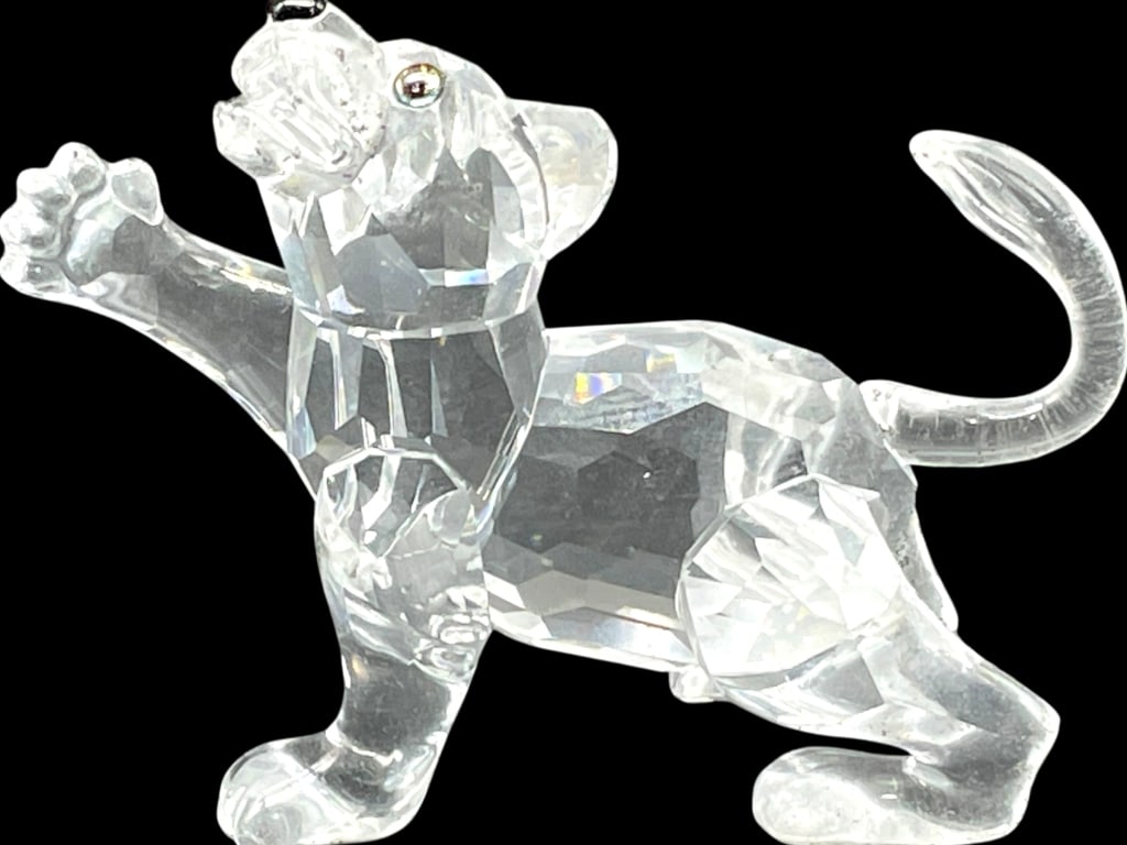 SWAROVSKI LION CUB CRYSTAL FIGURINE W BOX 2" (1 of 9)