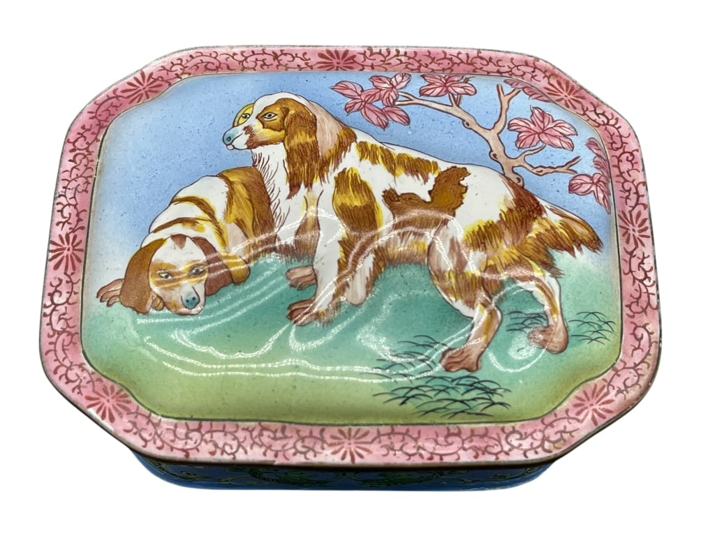 ANTIQUE CHAMPLEVÉ ENAMEL BOX WITH HUNTING DOG (1 of 7)