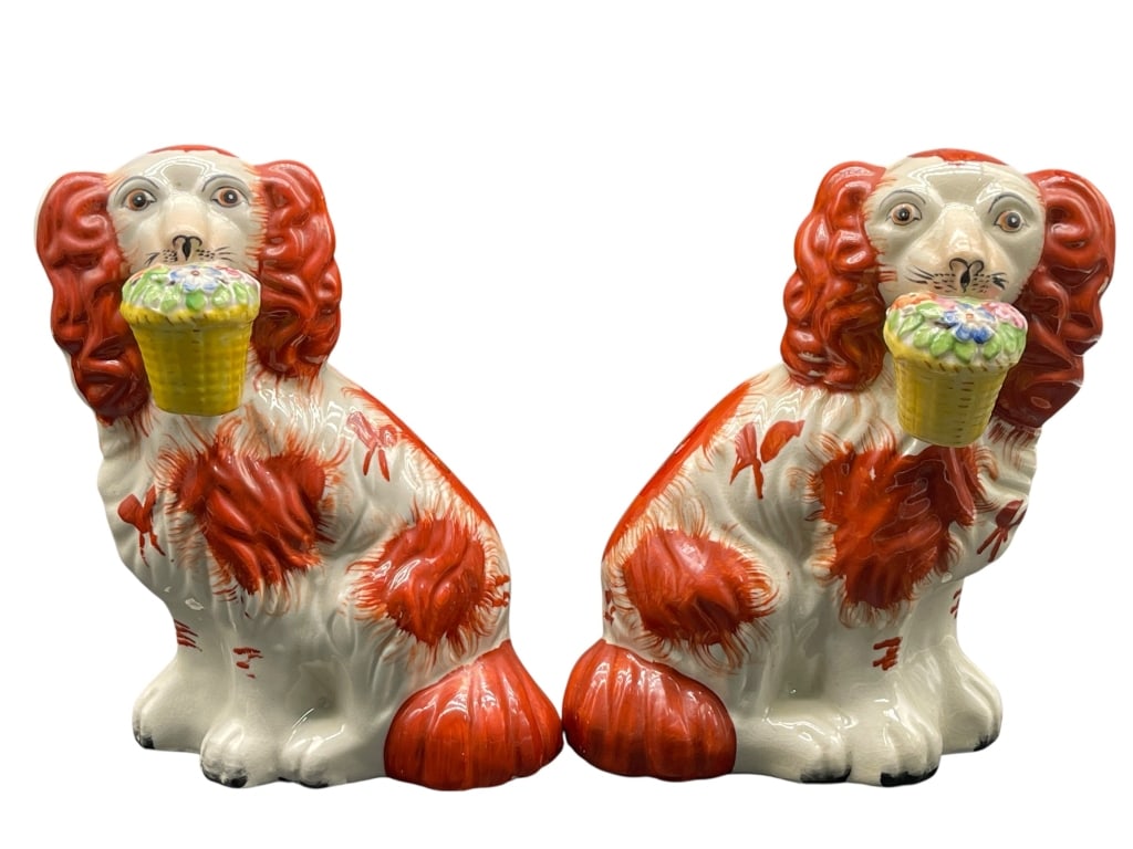 PAIR OF STAFFORDSHIRE STYLE FIGURINES 7.5" (1 of 6)