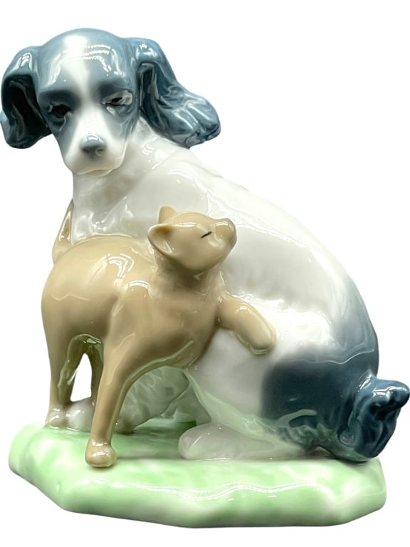 LLADRO DOG & CAT PORCELAIN FIGURINE W BOX 4" (1 of 9)