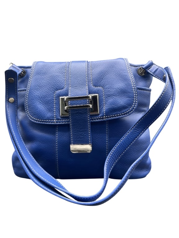 LIZ CLAIBORNE NEW YORK BLUE LEATHER SHOULDER BAG (1 of 9)