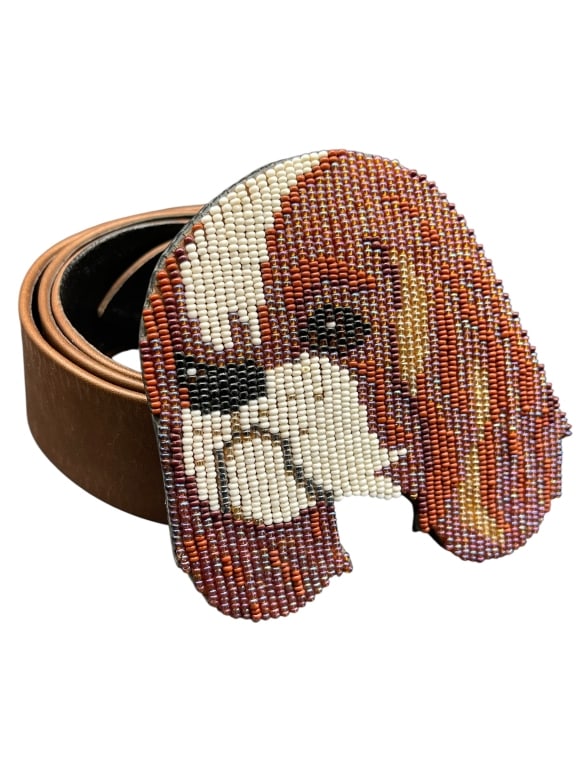 MAURO BIKAS HAND-BEADED CAVALIER KING SPANIEL BELT BUCKLE: For ALTERNATE shipping quote or LOCAL PICK-UP DETAILS, please visit dejavuauctionshipping.comMAURO BIKAS HAND-BEADED BELT BUCKLEStriking artisan hand-beaded belt buckle signed Mauro Bikas ‘05 on