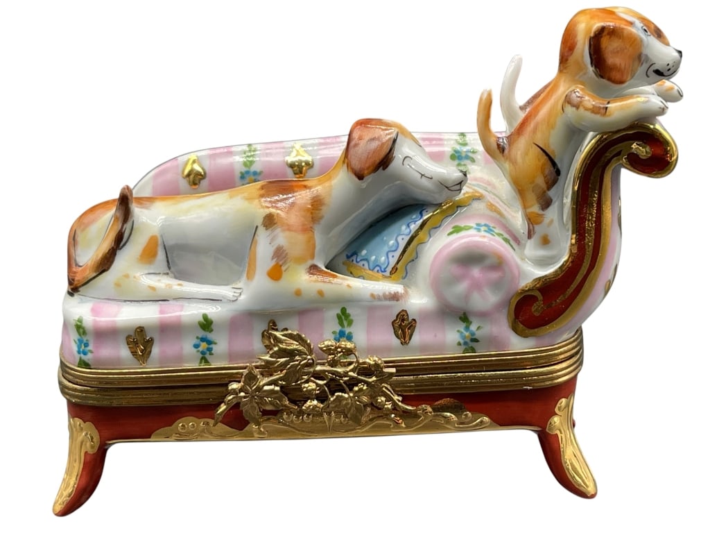 SINCLAIR LIMOGES FRANCE HAND-PAINTED TRINKET BOX (1 of 8)