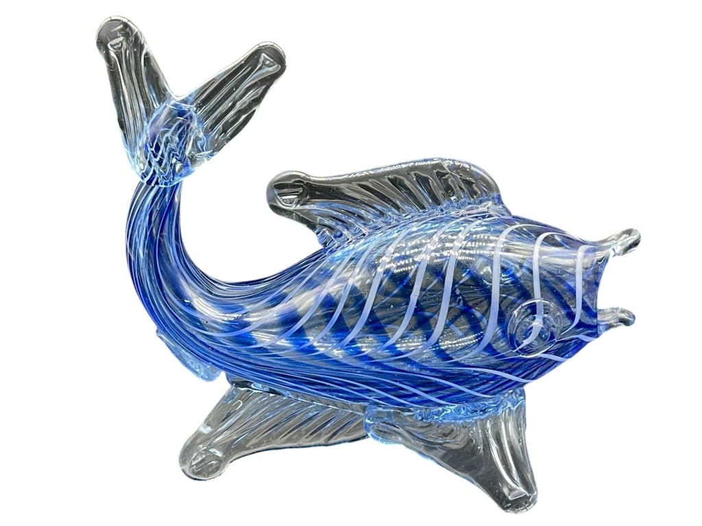 VINTAGE MURANO STYLE BLUE ART GLASS FISH FIGURINE (1 of 6)