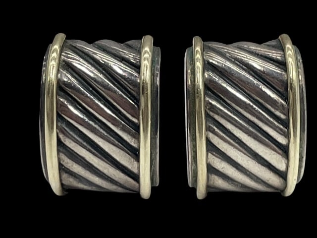 DAVID YURMAN 14K & STERLING SILVER CABLE EARRINGS: *For ALTERNATIVE SHIPPING QUOTES or local PICKUP details, please visit www.dejavuauctionshipping.com* 13 GRAMS total weight Just under 1" in length Marked D.YURMAN 925 585 Sterling silver (.925)14K ye