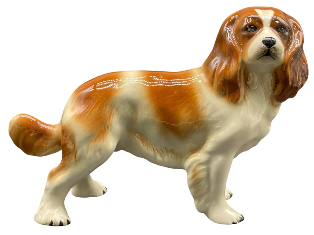 LARGE 9" PORCELAIN CAVALIER KING CHARLES FIGURINE (1 of 7)