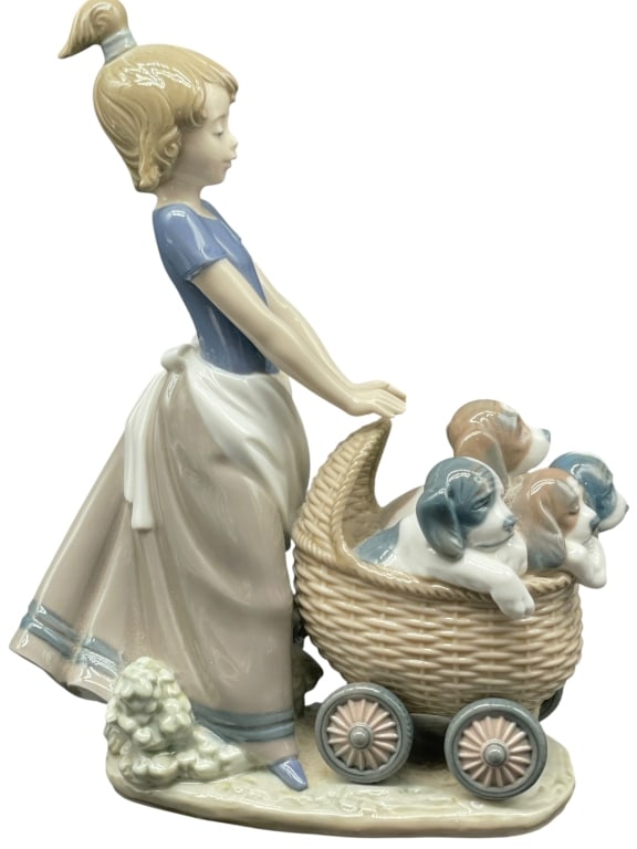 LLADRO LITTER OF FUN GIRL W PUPPY CART FIGURINE (1 of 6)