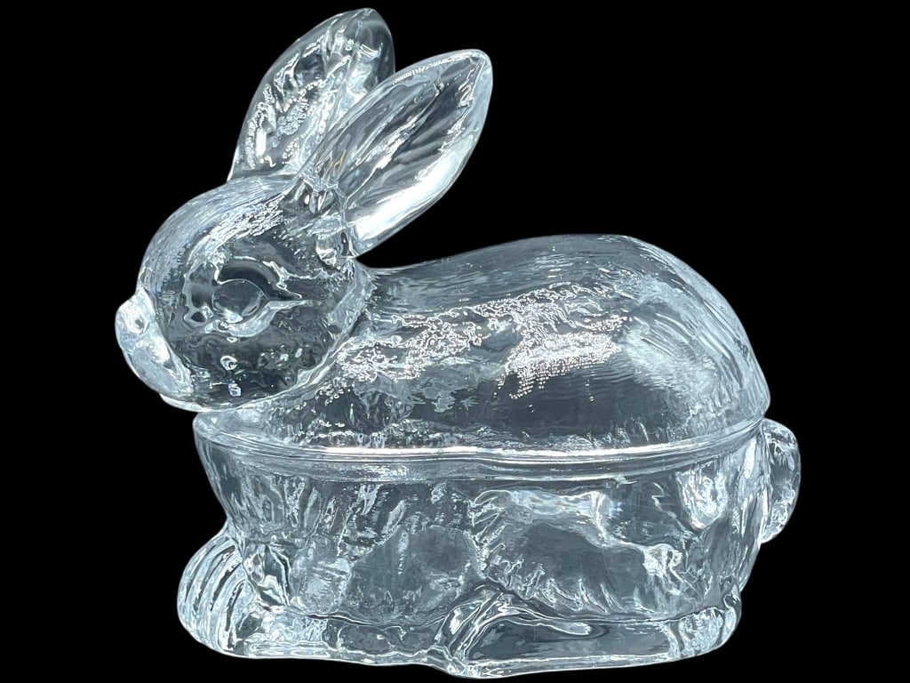 CLEAR PRESSED GLASS BUNNY COVERED CANDY DISH 5.5" (1 of 7)
