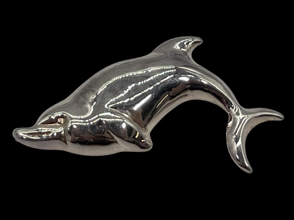 925 SS ITALY JUMPING WHALE CAST STERLING BROOCH 7G (1 of 7)