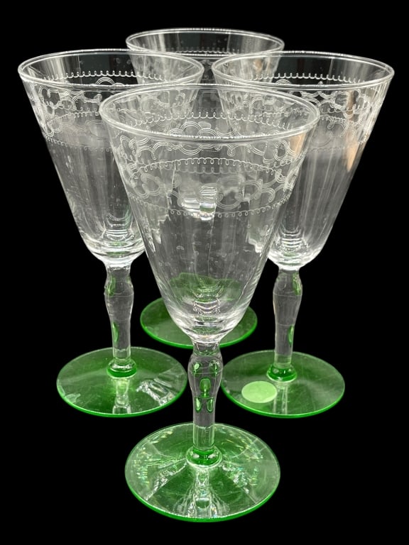 SET OF 4 WINE GLASSES W/ GREEN URANIUM BASES" (1 of 5)