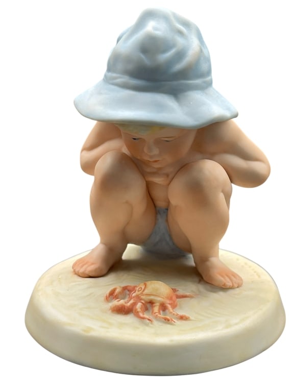 BEACH BUDDIES CHILD WITH CRAB FIGURINE 4.5" (1 of 7)