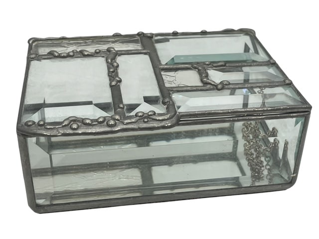 VINTAGE BEVELED STAINED GLASS TRINKET JEWELRY BOX (1 of 10)