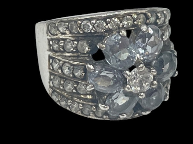 STERLING SILVER LAVENDER AMETHYST CRYSTAL RING 7: *For ALTERNATIVE SHIPPING QUOTES or local PICKUP details, please visit www.dejavuauctionshipping.com* ARTISAN MADE AND DESIGNED STERLING SILVER RINGS! We have many of these from the same designer and