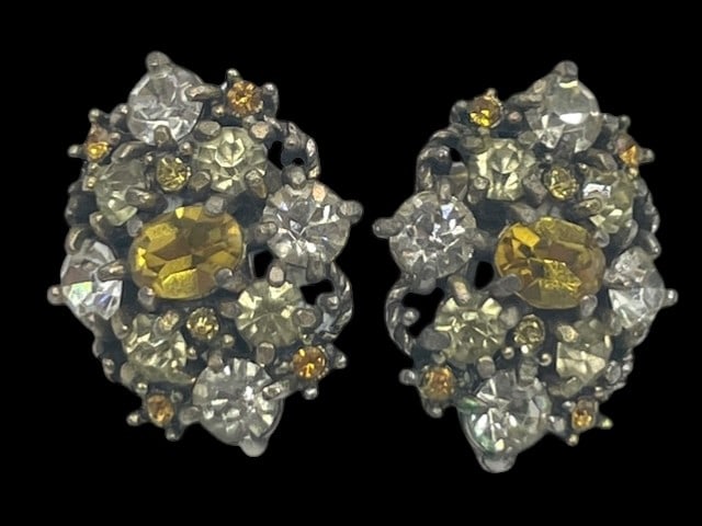 VTG HOLLYCRAFT COPPER STERLING GLAM SCREW EARRINGS: *For ALTERNATIVE SHIPPING QUOTES or local PICKUP details, please visit www.dejavuauctionshipping.com* BEAUTIFUL CLEAR AND AMBER YELLOW CRYSTALS IN AN ELLIPSE SHAPE. Signed HollyCraft. Marked Copper/95