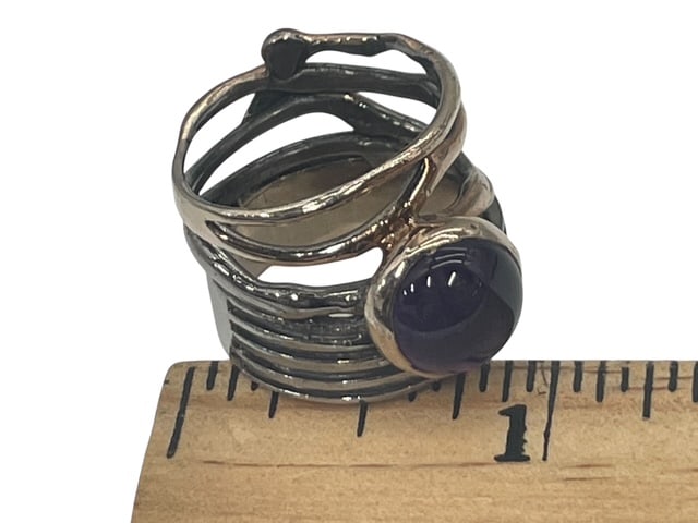 STERLING SILVER TWO TONE AMETHYST STRINGY RING 6 - 3