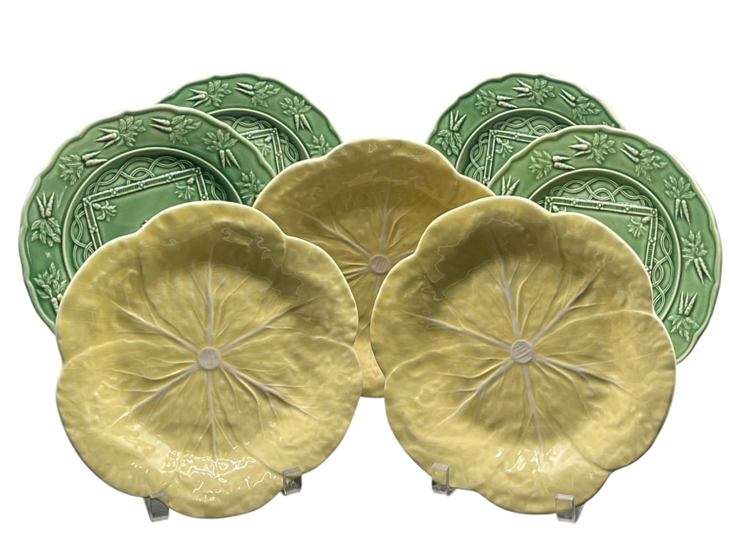 BORDA~LLO PINHEIRO PLATE SET: For ALTERNATE shipping quote or LOCAL PICK-UP DETAILS, please visit dejavuauctionshipping.com SET OF SIX BORDA~LLO PINHEIRO PORTUGUESE MAJOLICA PLATES INCLUDING FOUR GREEN RABBIT & CARROT RELIEF PLATE