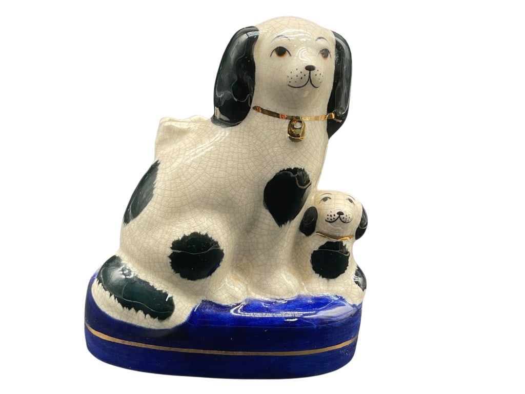 FITZ AND FLOYD SPANIEL PUPPY DOG PLANTER: For ALTERNATE shipping quote or LOCAL PICK-UP DETAILS, please visit dejavuauctionshipping.com VINTAGE FITZ AND FLOYD CERAMIC DOG PLANTER WITH PUPPY FIGURAL DESIGN Charming vintage Fitz and Floyd ceram