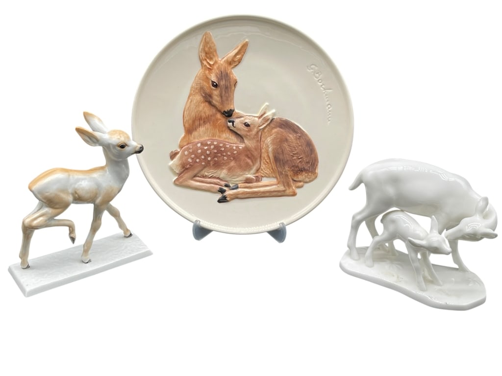 2 PORCELAIN DEER FIGURINES & 1 GOEBEL PLATE 4" (1 of 3)