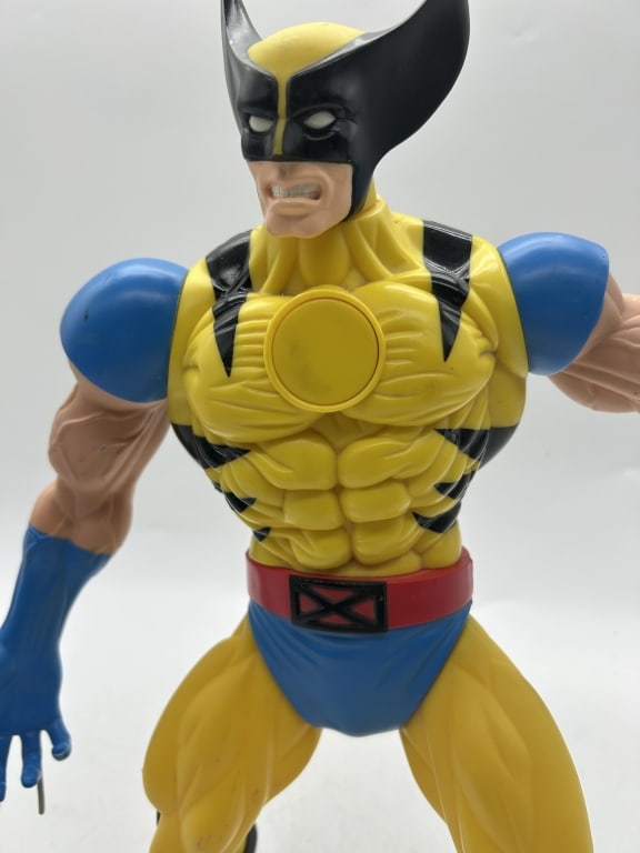 MARVEL X-MEN WOLVERINE LARGE ACTION FIGURE 14" - 4