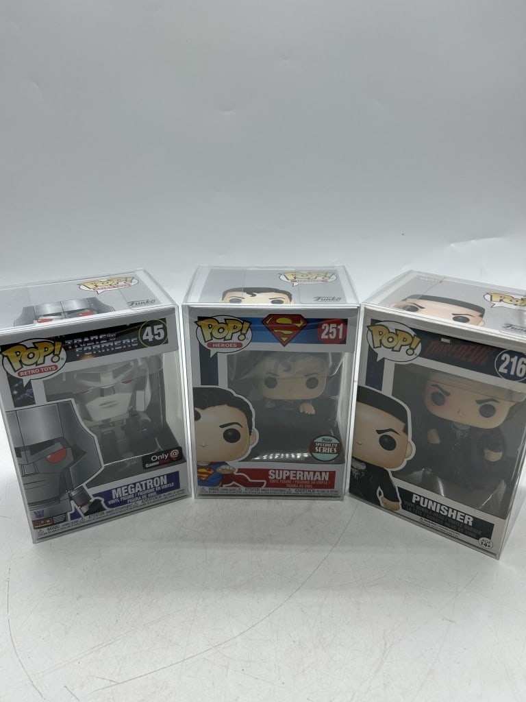 3 SET FUNKO POP TOY MEGATRON, SUPERMAN & PUNISHER: For ALTERNATE shipping quote or LOCAL PICK-UP DETAILS, please visit dejavuauctionshipping.comFUNKO POP MEGATRON #45 GAMESTOP EXCLUSIVE, SUPERMAN #251 SPECIALTY SERIES, PUNISHER #216 MARVEL VINYL
