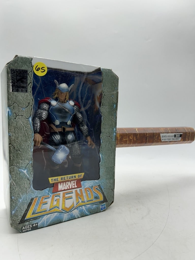 MARVEL LEGENDS THOR SDCC 2011 EXCLUSIVE FIGURE: For ALTERNATE shipping quote or LOCAL PICK-UP DETAILS, please visit dejavuauctionshipping.com HASBRO MARVEL LEGENDS RETURN OF THOR SAN DIEGO COMIC-CON 2011 EXCLUSIVE ACTION FIGURE WITH POSTER Highly c