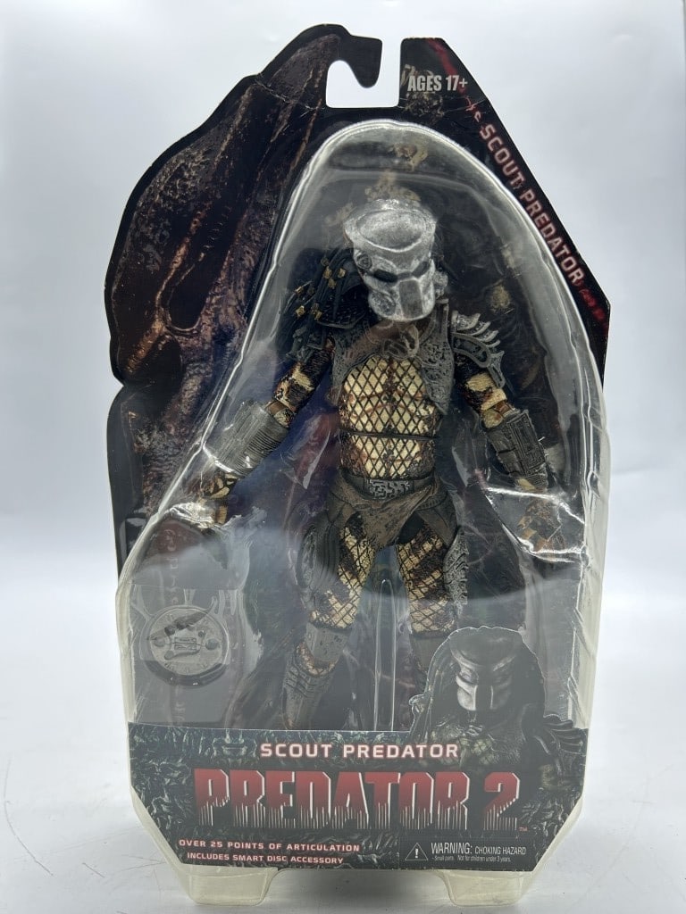 NECA PREDATOR 2 SCOUT PREDATOR ACTION FIGURE: For ALTERNATE shipping quote or LOCAL PICK-UP DETAILS, please visit dejavuauctionshipping.com NECA REEL TOYS PREDATOR 2 SCOUT PREDATOR ACTION FIGURE WITH SMART DISC Highly detailed Scout Predator acti