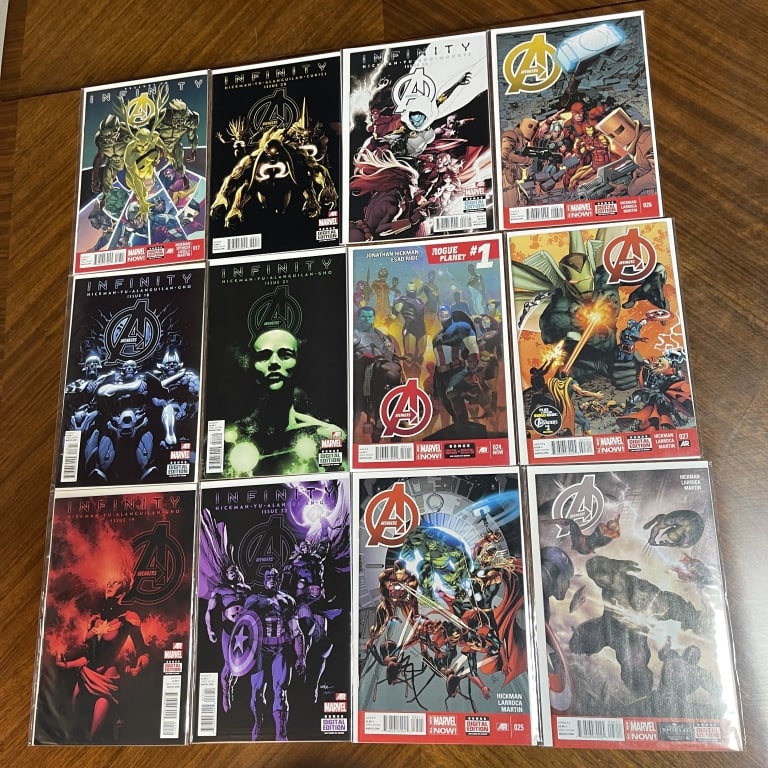 MARVEL AVENGERS INFINITY COMIC BOOK LOT OF 12: For ALTERNATE shipping quote or LOCAL PICK-UP DETAILS, please visit dejavuauctionshipping.com MARVEL AVENGERS INFINITY COMIC BOOK LOT OF 12 Lot of twelve Marvel comic books featuring issues from the *