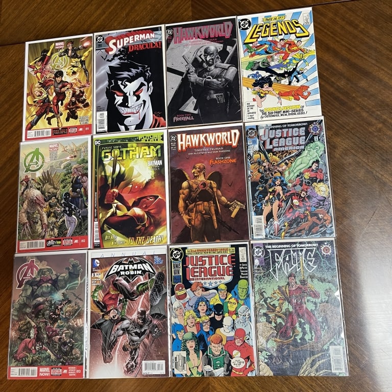 MIXED MARVEL DC COMIC BOOK LOT OF 12 AVENGERS JLA (1 of 2)