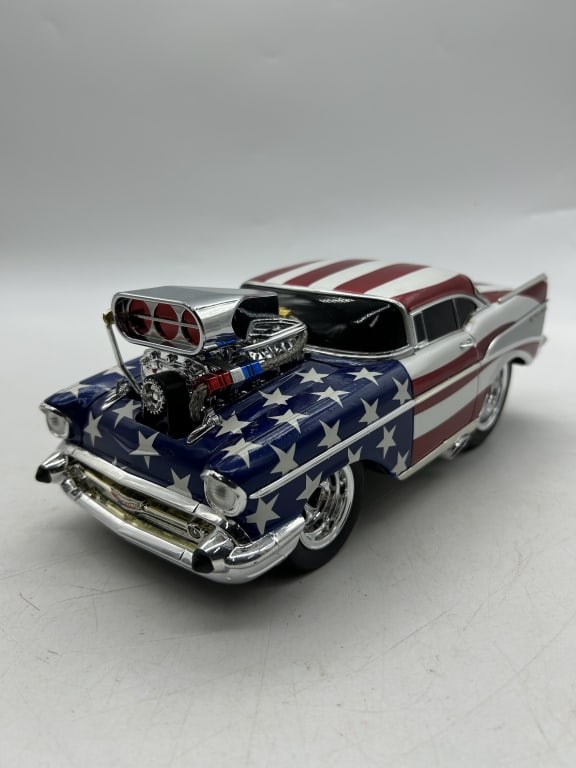 1957 CHEVROLET BEL AIR STREET GASSER DIECAST CAR: For ALTERNATE shipping quote or LOCAL PICK-UP DETAILS, please visit dejavuauctionshipping.com 1957 CHEVY BEL AIR SUPERCHARGED GASSER PRO STREET 1:18 SCALE DIECAST COLLECTOR CAR Highly detailed die-cas