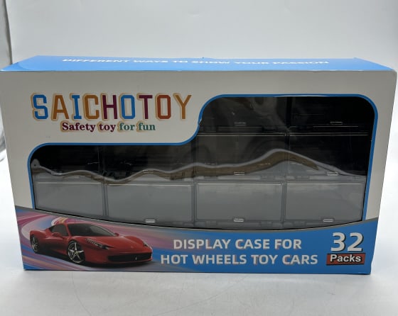 SAICHOTOY DIECAST DISPLAY CASE FOR 32 CARS: For ALTERNATE shipping quote or LOCAL PICK-UP DETAILS, please visit dejavuauctionshipping.com SAICHOTOY 32-CAR HOT WHEELS DIECAST DISPLAY STORAGE CASE Modern Saichotoy modular diecast car display case