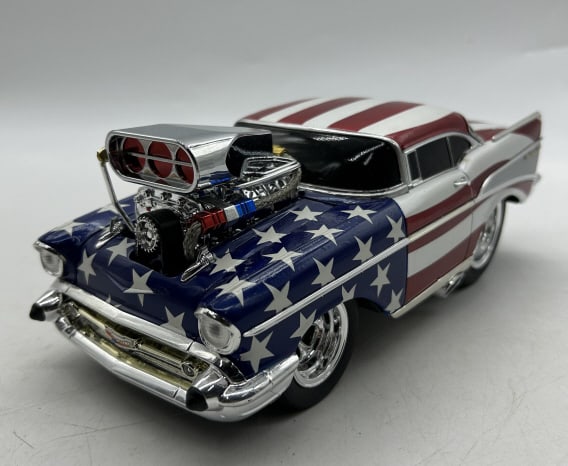 1957 CHEVROLET BEL AIR STREET GASSER DIECAST CAR: For ALTERNATE shipping quote or LOCAL PICK-UP DETAILS, please visit dejavuauctionshipping.com 1957 CHEVY BEL AIR SUPERCHARGED GASSER PRO STREET 1:18 SCALE DIECAST COLLECTOR CAR Highly detailed die-cas