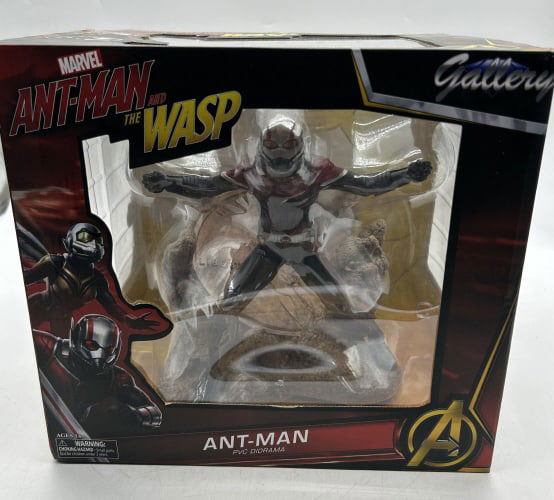MARVEL GALLERY ANT-MAN & WASP PVC DIORAMA STATUE: For ALTERNATE shipping quote or LOCAL PICK-UP DETAILS, please visit dejavuauctionshipping.com MARVEL GALLERY ANT-MAN ANT-MAN AND THE WASP DIAMOND SELECT PVC DIORAMA STATUE Highly detailed Marvel Galle