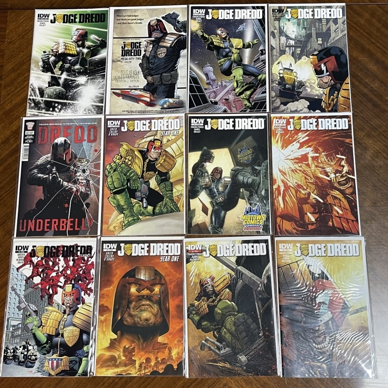 LOT OF 12 JUDGE DREDD IDW COMIC BOOKS (1 of 2)