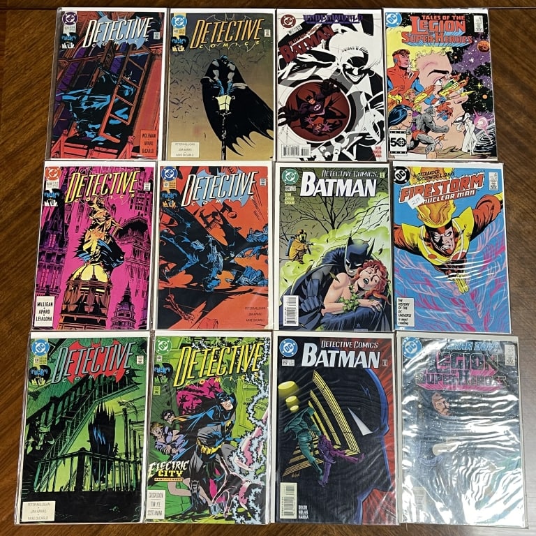 LOT OF 12 BATMAN & DETECTIVE COMICS DC COMICS (1 of 2)