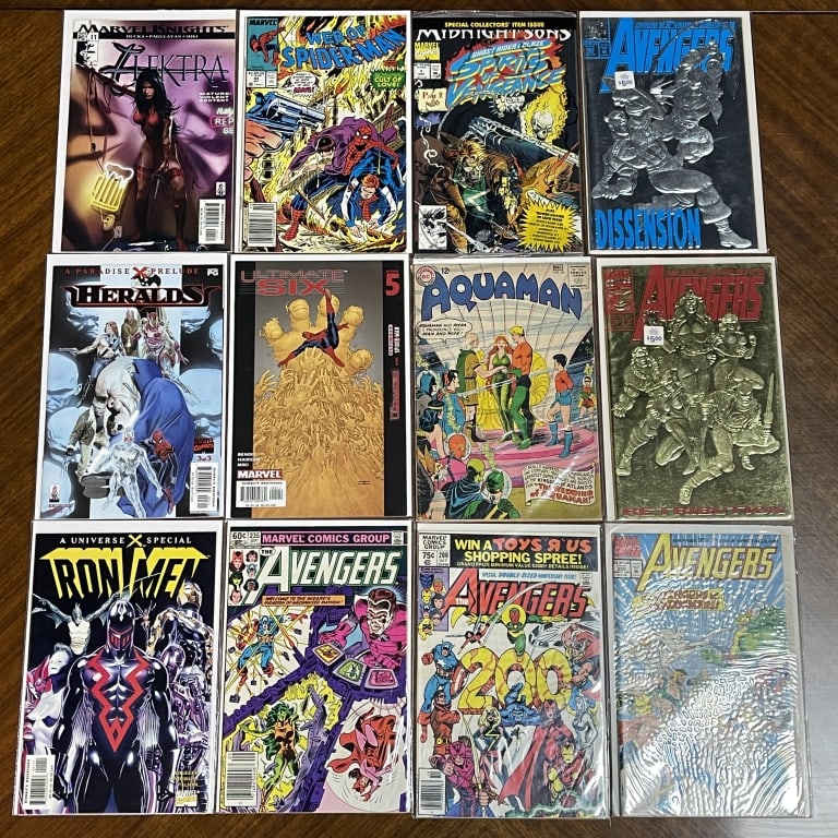 LOT OF 12 MARVEL & DC COMIC BOOKS AVENGERS (1 of 2)
