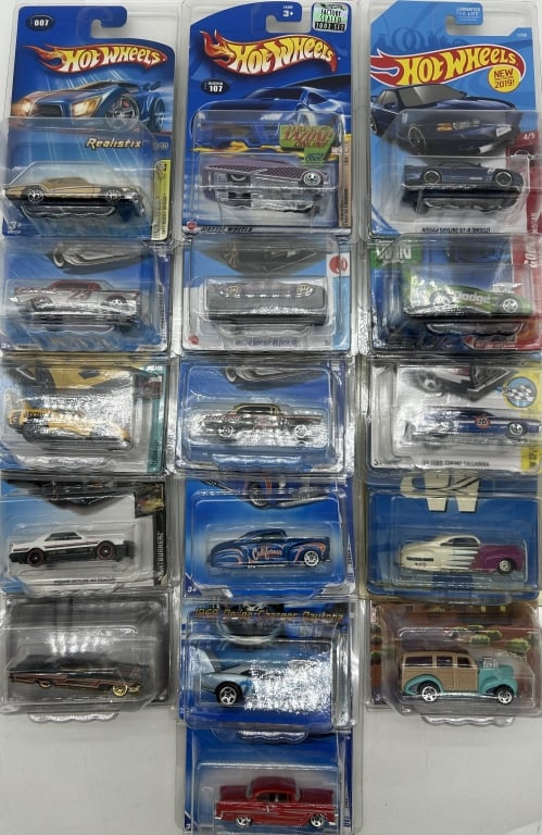 16 HOT WHEELS DIECAST CAR LOT SEALED BLISTER PACKS (1 of 4)