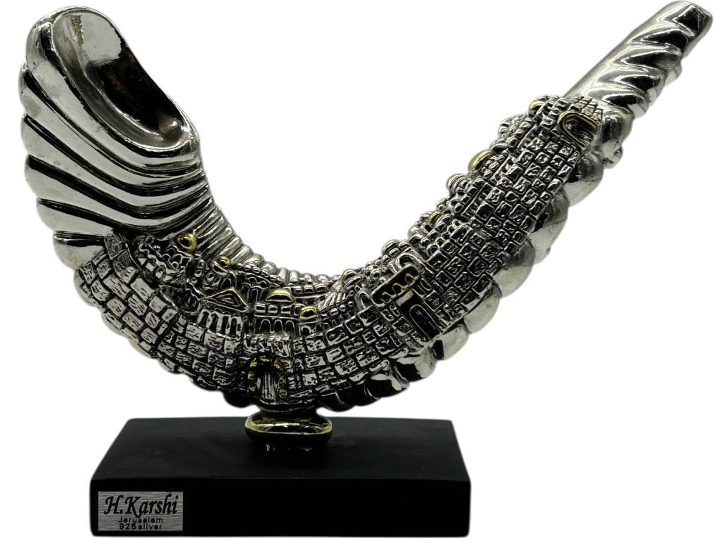 H KARSHI JERUSALEM 925 STERLING SILVER RAMS HORN: H KARSHI JERUSALEM 925 STERLING SILVER RAMS HORN SHOFAR SCULPTURE Striking H. Karshi Jerusalem .925 sterling silver shofar sculpture, beautifully designed in the form of a ram’s horn adorned with in