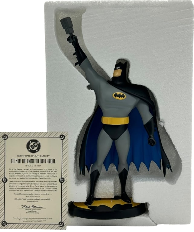BATMAN THE ANIMATED SERIES DARK KNIGHT MAQUETTE: BATMAN THE ANIMATED SERIES DARK KNIGHT MAQUETTE STATUE DC Direct Batman: The Animated Series Dark Knight maquette statue, a striking sculpt based on the iconic animated design of the Caped Crusader,