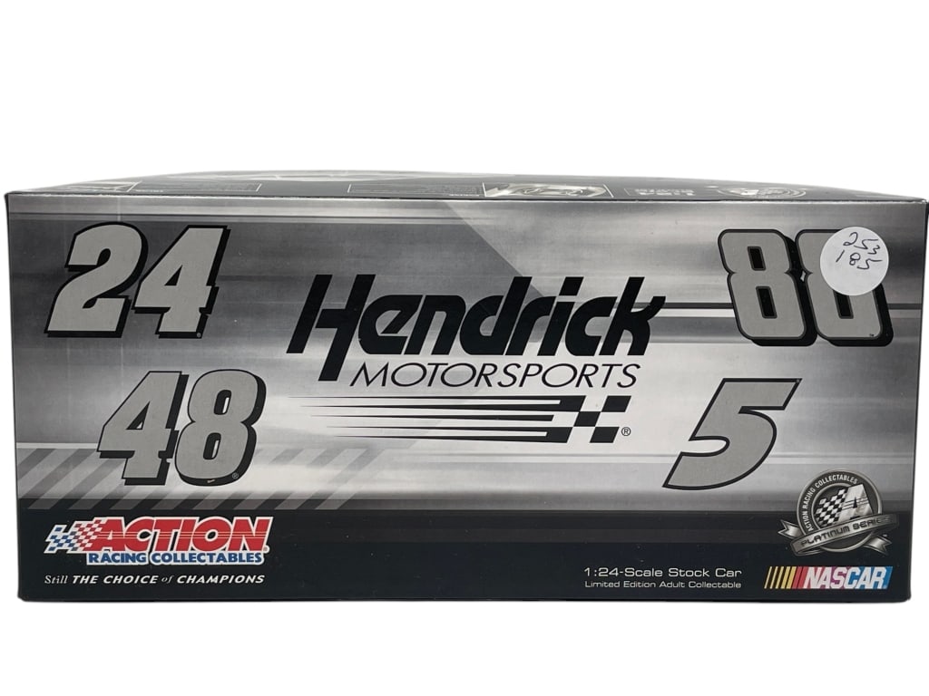 HENDRICK MOTORSPORTS DIE CAST: ACTION RACING COLLECTABLES HENDRICK MOTORSPORTS 1:24 SCALE STOCK CAR IN BOXAction Racing Collectables Hendrick Motorsports 1:24 scale stock car adult collectible, presented in a branded box featuring